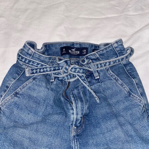 Medium Wash Straight Leg Jeans with Denim Belt - Picture 2 of 3